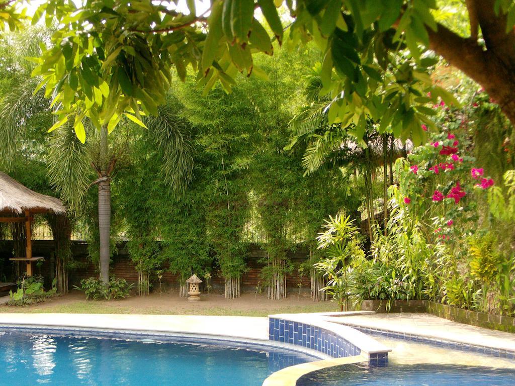 Sunset Villa Senggigi Zimmer foto